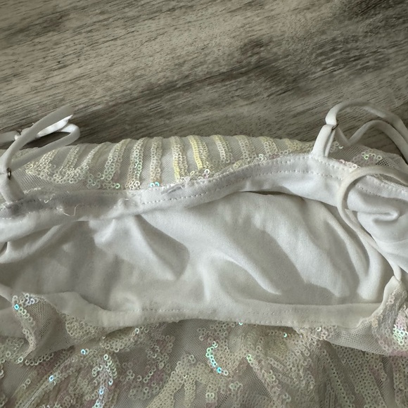 White Sequin Mini Dress lucy in the sky hoco homecoming - Picture 4 of 6